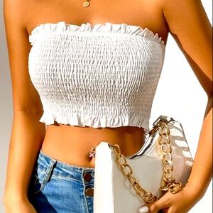 🔥3/$25🔥Frill Trim  White Tube Top